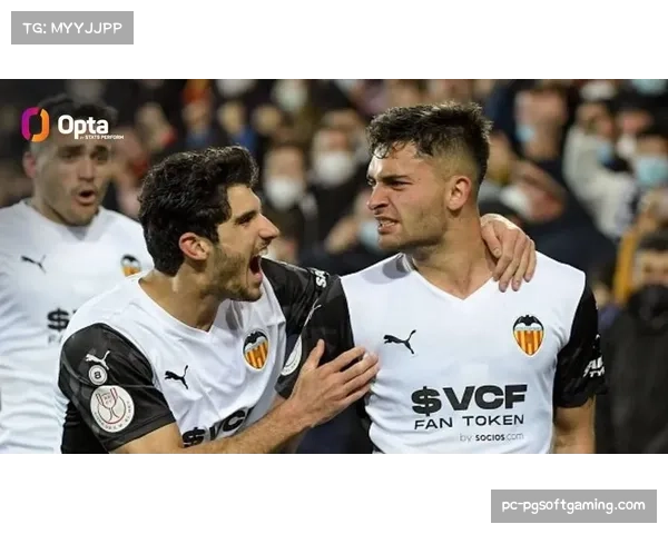 瓦伦西亚四四二防反效率低下 杜罗单箭头缺乏支援体系